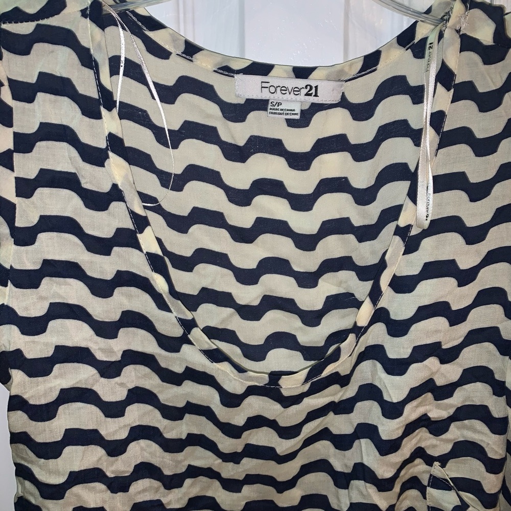 Forever 21 t-shirt